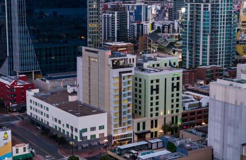 East Village Hotel | Courtyard by Marriott San Diego Gaslamp/Convention Center