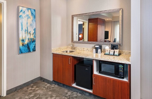 Santa Ana Hotel | Courtyard by Marriott Santa Ana Orange County
