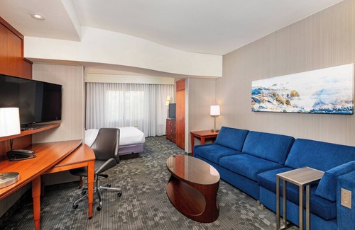 Santa Ana Hotel | Courtyard by Marriott Santa Ana Orange County