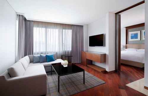 Yeongdeungpo-gu Hotel | Courtyard by Marriott Seoul Times Square