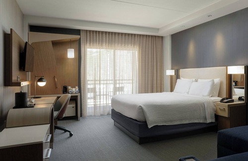 Gatlinburg Hotel | Courtyard by Marriott Gatlinburg Downtown