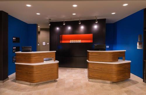 Hot Springs Hotel | Courtyard by Marriott Hot Springs