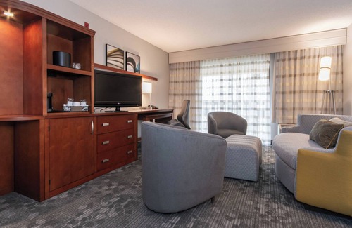 Huntersville Hotel | Courtyard by Marriott Charlotte Lake Norman