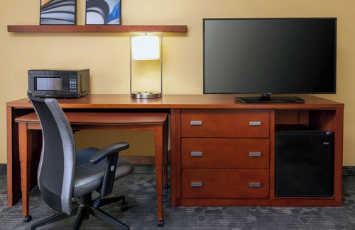 Central Oklahoma City Hotel | Courtyard by Marriott Oklahoma City Airport