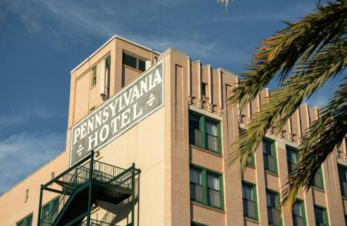 Downtown St. Petersburg Hotel | Courtyard by Marriott St. Petersburg Downtown