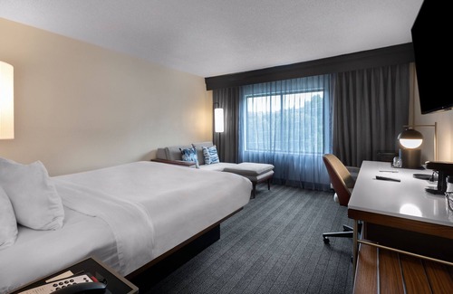Winston - Salem Hotel | Courtyard by Marriott Winston-Salem Hanes Mall