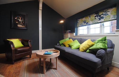 New Forest District Cottage | Courtyard Cottages Lymington