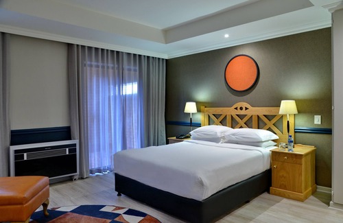 Greater Johannesburg Metropolitan Area Hotel | Courtyard Hotel Rosebank