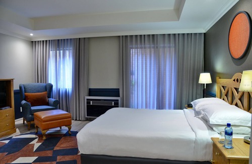 Greater Johannesburg Metropolitan Area Hotel | Courtyard Hotel Rosebank