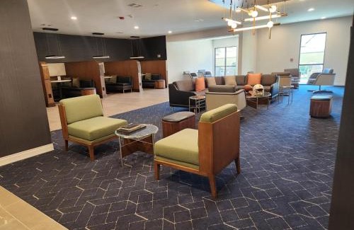 The Woodlands Hotel | Courtyard Houston The Woodlands