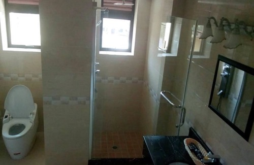 Lyantonde Hotel | Courtyard International Hotel
