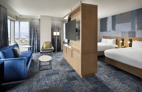 Downtown Los Angeles Hotel | Courtyard Los Angeles L.A. LIVE