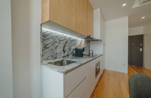 Campanha Apartment | Courtyard Oporto Design Apartment D