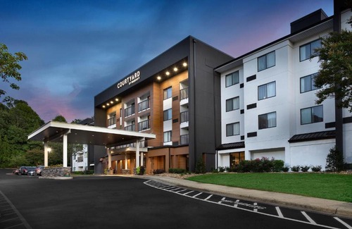 Winston - Salem Hotel | Courtyard Winston-Salem Hanes Mall