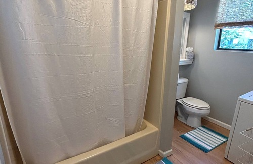 Olde Town Cottage | Cove House in Downtown Olde Bluffton