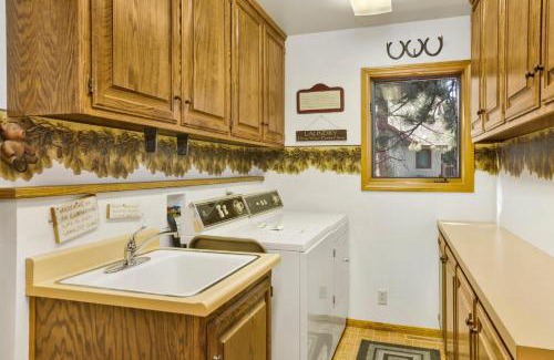 Boulder Bay House | Cove lakefront chalet #2098