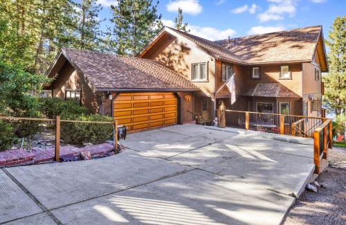 Boulder Bay House | Cove lakefront chalet #2098