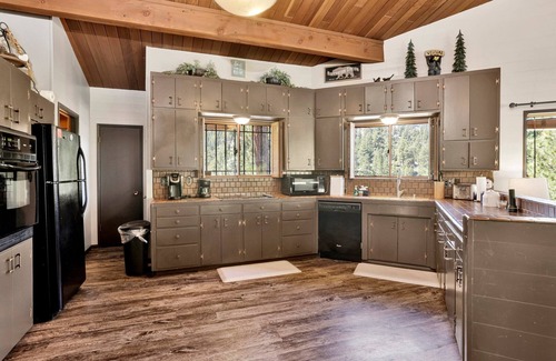 Boulder Bay Cabin | Cove Lakeview Cabin #2064