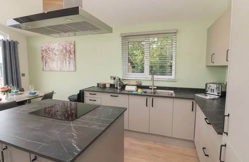 Hele Cottage | Cove Lodge