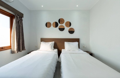 Sunset Road Hotel | Cove Matahari Guesthouse