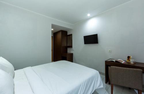 Sunset Road Hotel | Cove Matahari Guesthouse Sunset