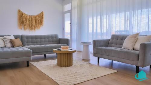 Caves Beach House | Cove on Caves - Minutes from the Beach