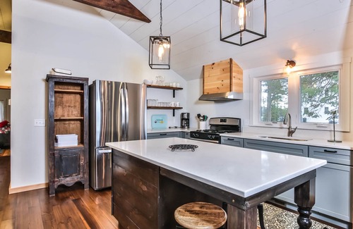 Three Lakes House | Cove Overlook, Waterfront & Sunset Views