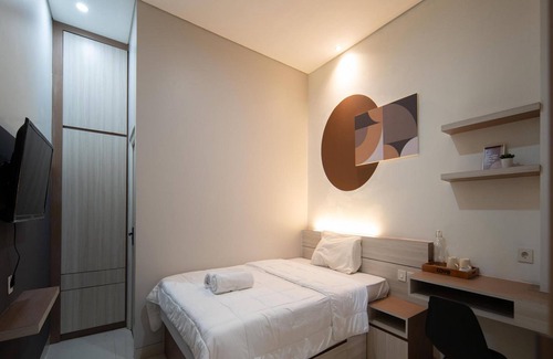 Jakarta Hotel | Cove Palacio
