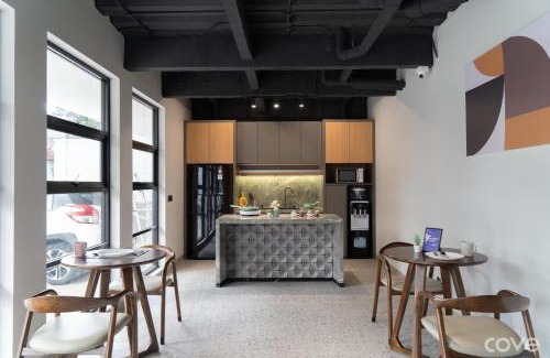 Astana Anyar Hotel | Cove Vaia