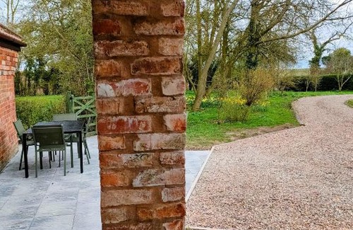 Louth House | Covenham Holiday Cottages