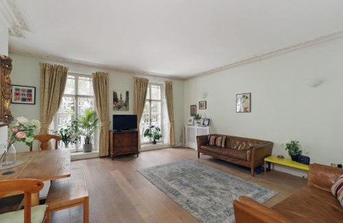Temple Apartment | Covent Garden Superior Two Bedroom Aparment on Strand