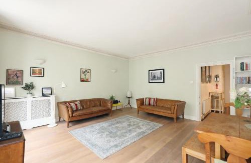 Temple Apartment | Covent Garden Superior Two Bedroom Aparment on Strand
