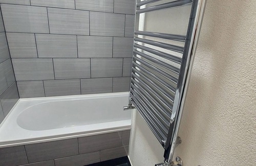 Wyken Apartment | Coventry 1bed Apartment -privategarden-freeparking