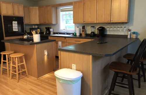 Surry House | Coveside -3 bed 2 bath Oceanview in Surry, Maine near Acadia Natl Park