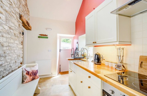 Snainton Apartment | COW BYRE COTTAGE, pet friendly, luxury holiday cottage in Snainton