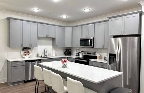 Starkville House | Cowbell Cottage ~ New construction luxury townhome, pet friendly!