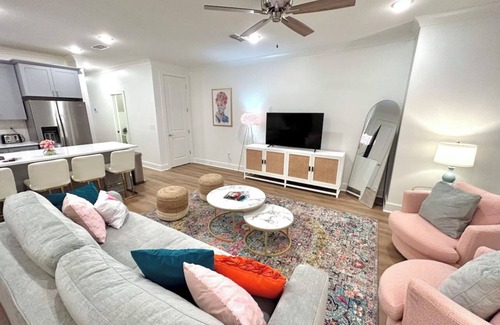 Starkville House | Cowbell Cottage ~ New construction luxury townhome, pet friendly!