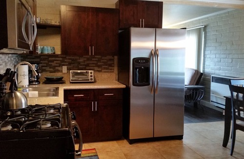 Westside Santa Cruz House | Cowell Beach House - 1/2 Block to Beach, Wharf, Boardwalk, Cowells, Lighthouse