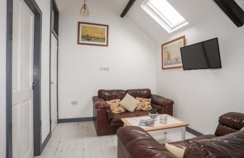 Mynytho House | Cowshed