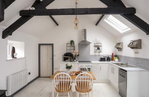 Mynytho House | Cowshed