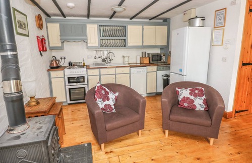 Milford Haven Cottage | Cowslip Cottage