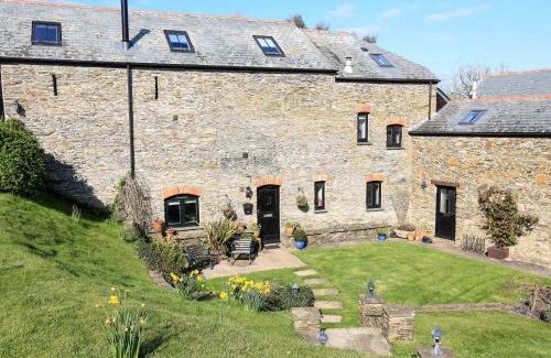 Chillington House | Cowslip Cottage