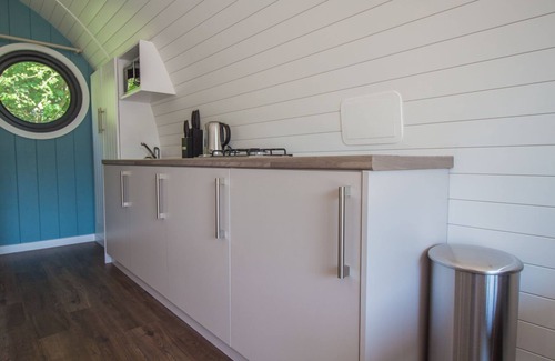 Pickering Cabin | Cowslip Pod - Glamping for 4 Guests