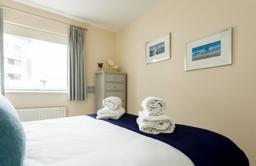Hamworthy Apartment | Coxswain's Cabin