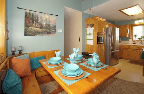 Peter Pan Cabin | Coy Cottage