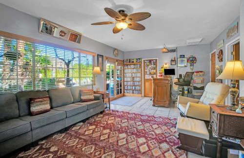 Historic Tennis Club Hotel | Coyote Inn - 21 and Over