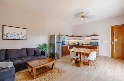 Colonos Cuzamil Apartment | Cozumel Chic Serviced Apt + Pool + Free Bikes + Starlink