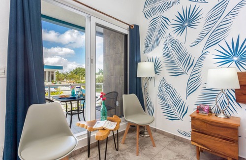 Colonia Centro Villa | COZUMEL'S #1 RETREAT: Your Own Mini-Resort, 800Mbps WiFi, Organic Coffee Bar