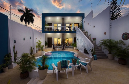 Colonia Centro Villa | COZUMEL'S #1 RETREAT: Your Own Mini-Resort, 800Mbps WiFi, Organic Coffee Bar