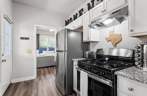 Beacon Hill House | Cozy 1 Bed Home W Free Parking
